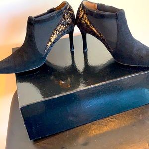 Italian leather-Suede shoes - patent heel.